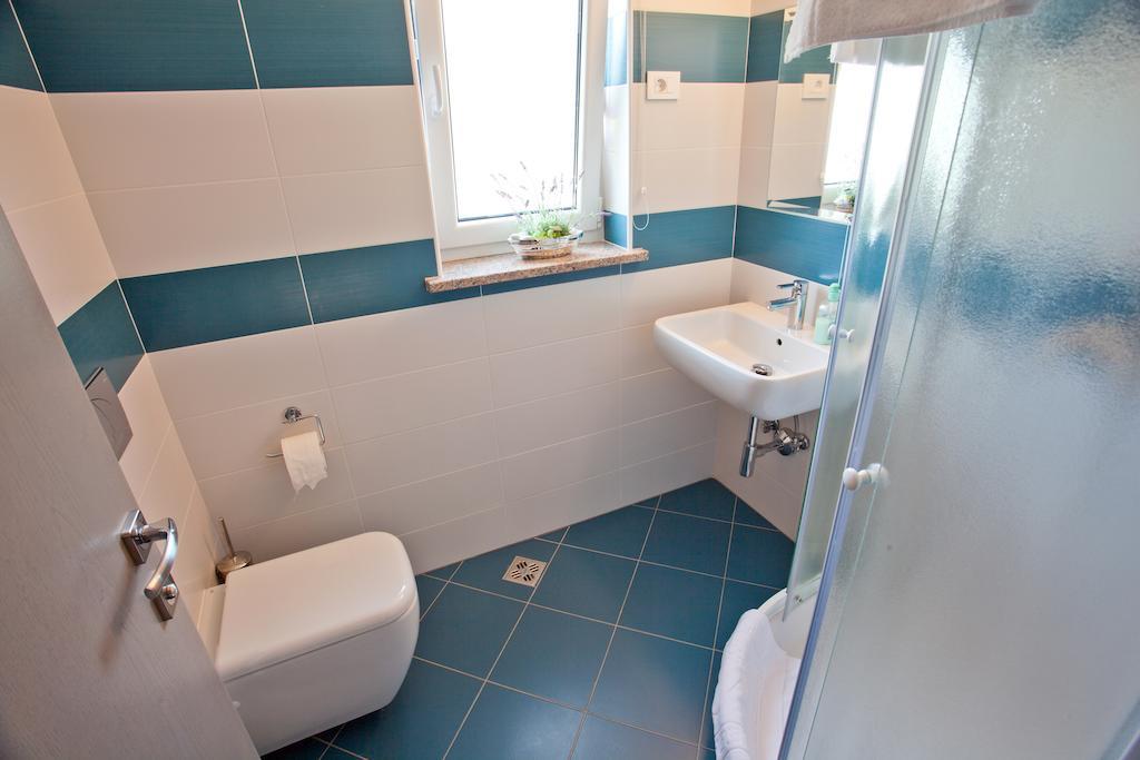 Guesthouse Osterija Branik 部屋 写真